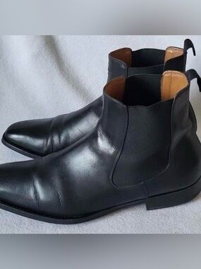 Magnanni Men's Black Leather Chelsea Boots size 8 US 41 EU